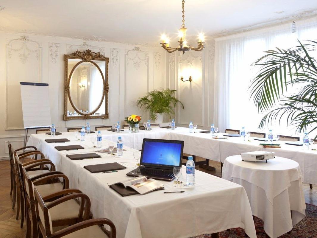 Logis Hotel Royal Saint-Mart Руайя Экстерьер фото