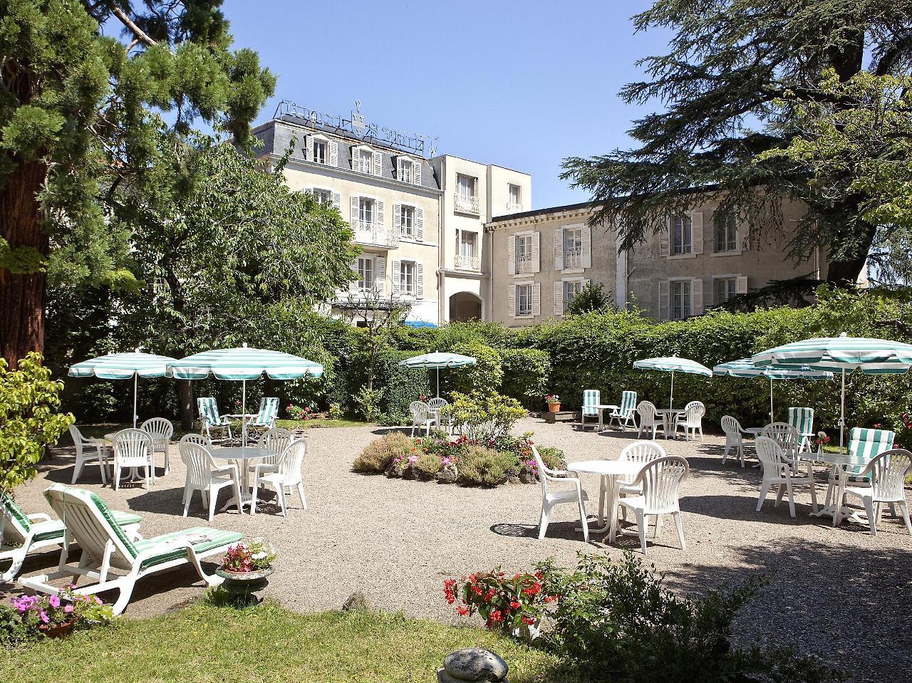 Logis Hotel Royal Saint-Mart Руайя Экстерьер фото