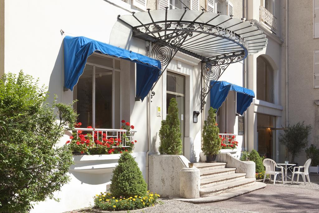 Logis Hotel Royal Saint-Mart Руайя Экстерьер фото