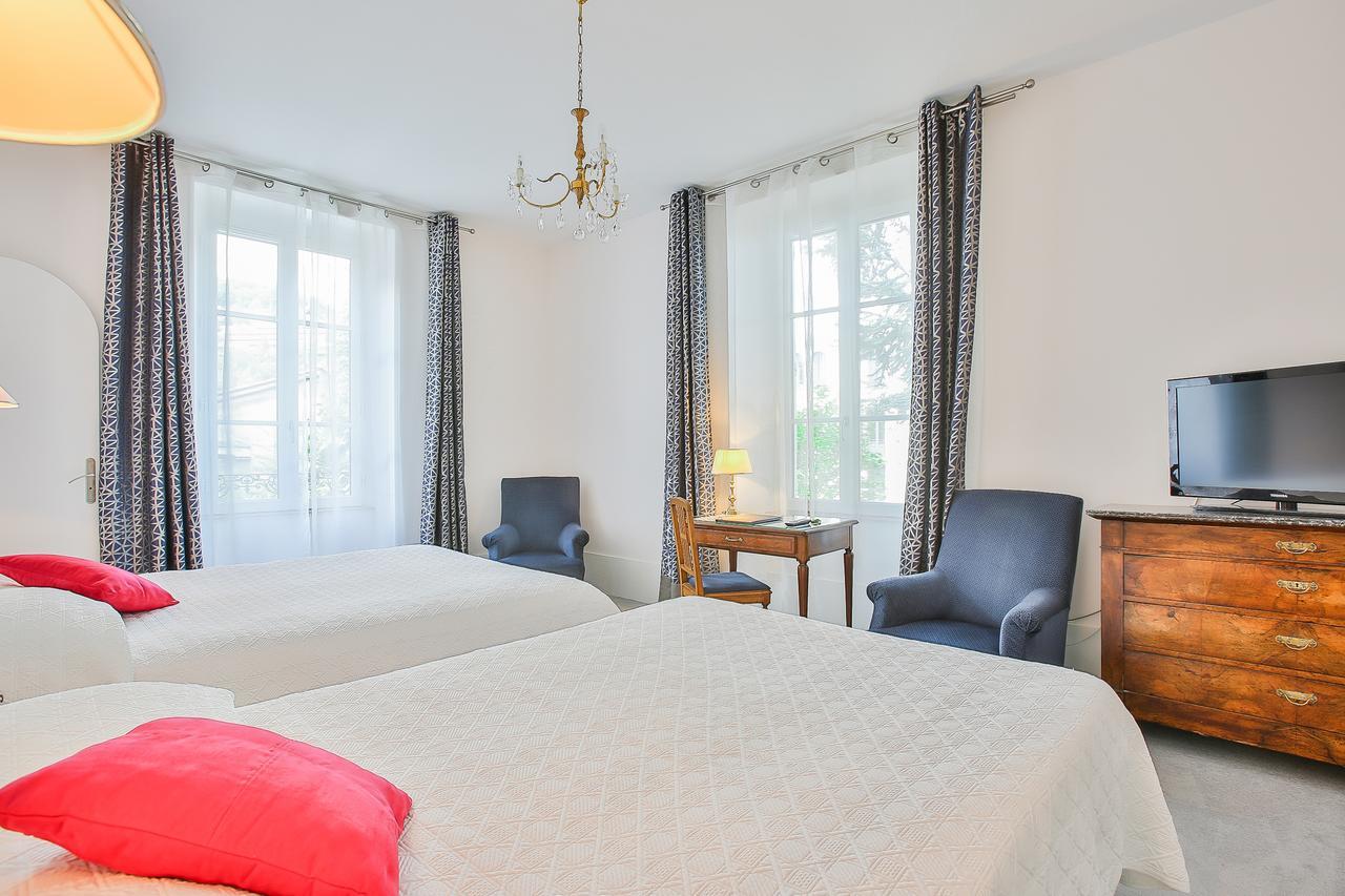 Logis Hotel Royal Saint-Mart Руайя Экстерьер фото